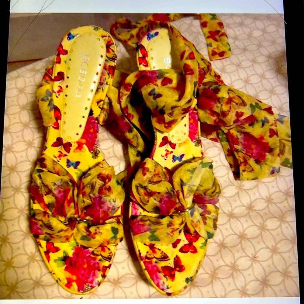 These are gorgeous BCBG wrap around the ankle wedge sandals